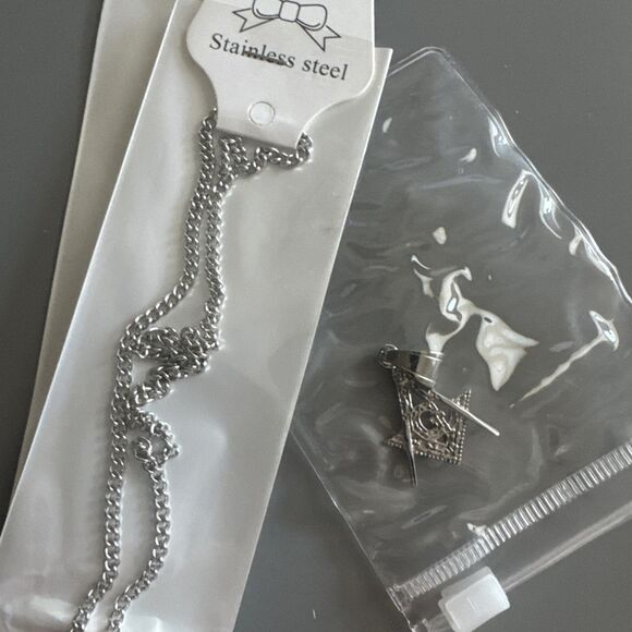 Men's Free Mason Stainless Steel Freemason Symbol Masonic Pendant Chain Silver - Picture 6 of 6